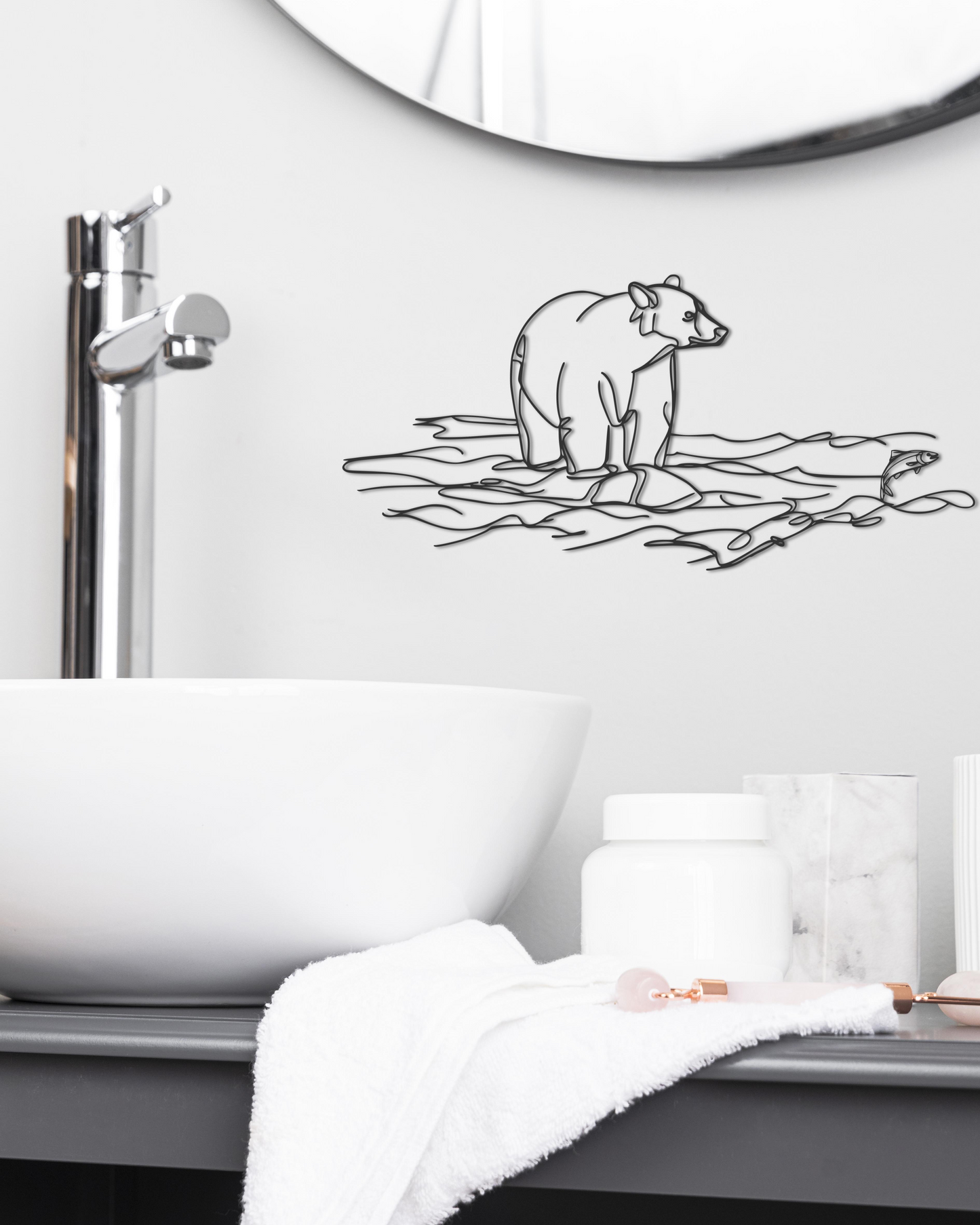 L'Ours  à la pêche